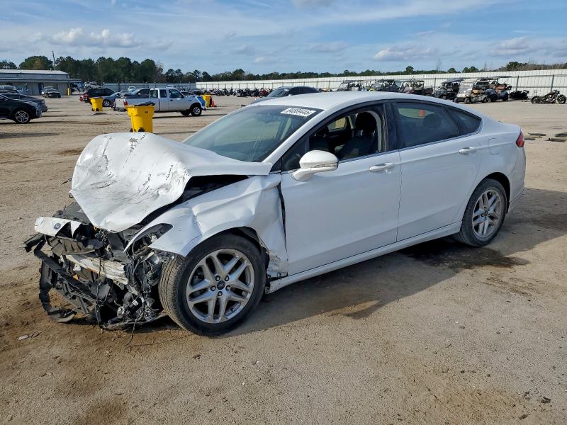FORD FUSION SE 2016 with VIN 3FA6P0H76GR307065 - Photo from auction