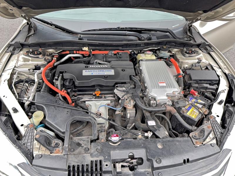 Photo 7 from auction – 2014 HONDA ACCORD PLU with VIN JHMCR5F79EC000314