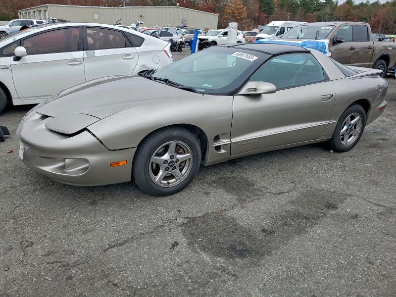 PONTIAC FIREBIRD 2001 with VIN 2G2FS22KX12134338 - Photo from auction
