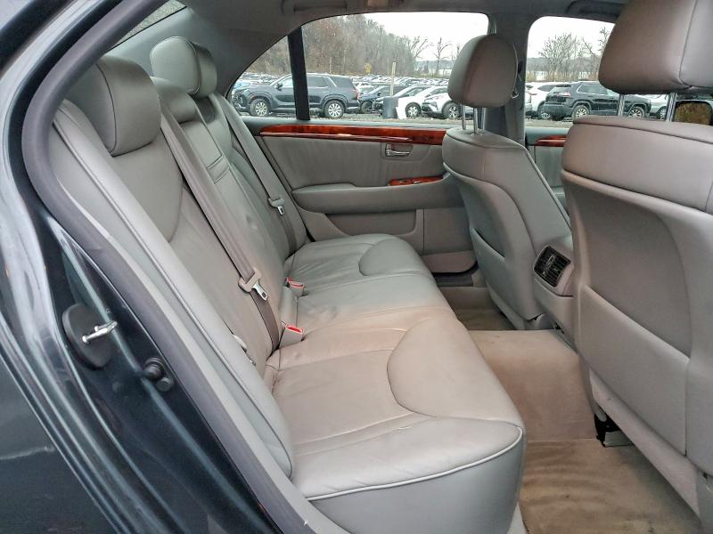 Photo 10 from auction – 2005 LEXUS LS 430 with VIN JTHBN36F555003945