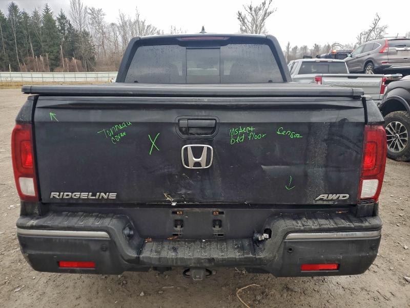 Photo 6 from auction – 2018 HONDA RIDGELINE with VIN 5FPYK3F73JB010566