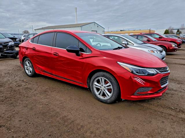 Photo 4 from auction – 2017 CHEVROLET CRUZE LT with VIN 3G1BE5SM2HS523010