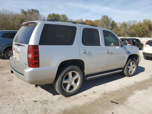 Photo 3 from auction – 2010 CHEVROLET TAHOE C150 with VIN 1GNUCBE08AR150231