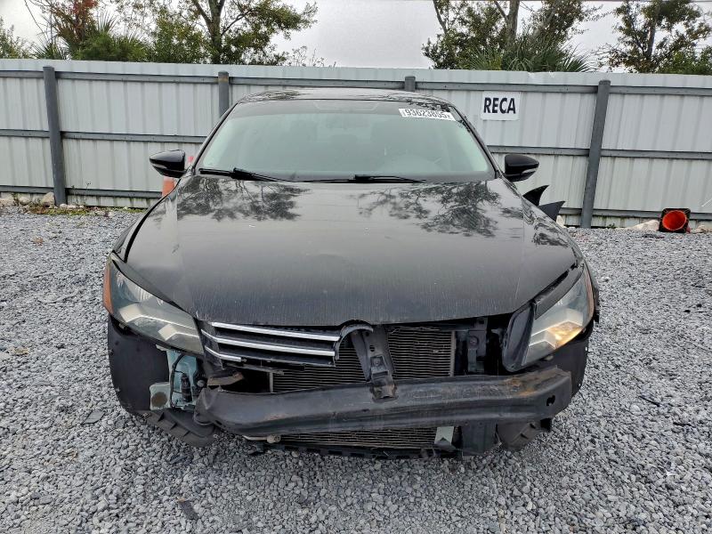 Photo 5 from auction – 2012 VOLKSWAGEN PASSAT S with VIN 1VWAH7A37CC058623