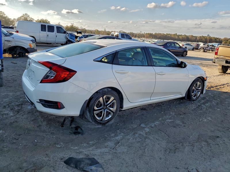 Photo 3 from auction – 2016 HONDA CIVIC LX with VIN 2HGFC2F58GH503380