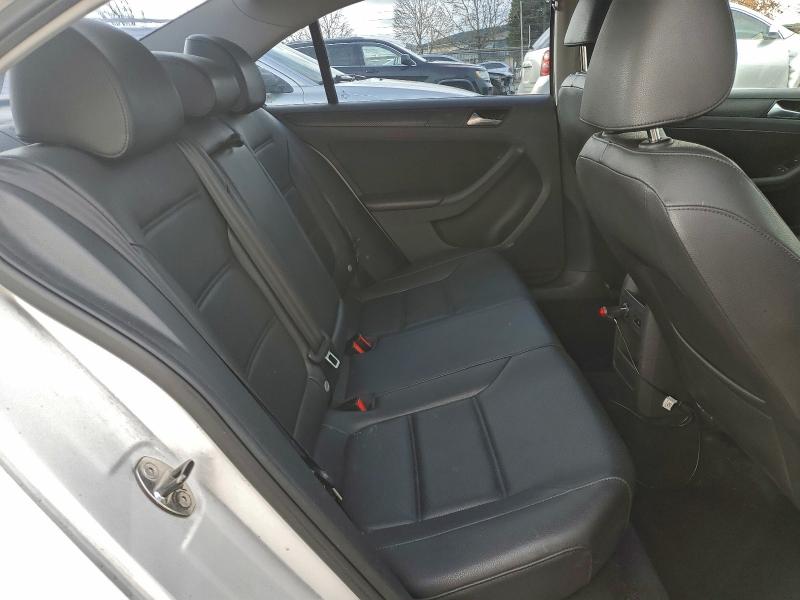 Photo 10 from auction – 2014 VOLKSWAGEN JETTA with VIN 3VWLL7AJ4EM225544