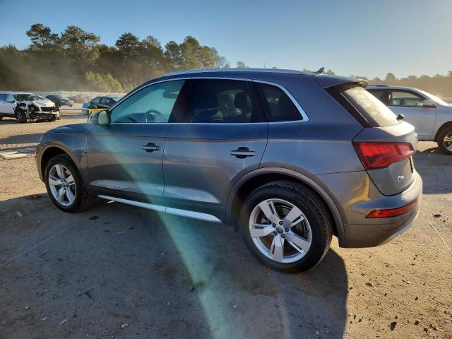 Photo 2 from auction – 2018 AUDI Q5 PREMIUM with VIN WA1BNAFY5J2015557