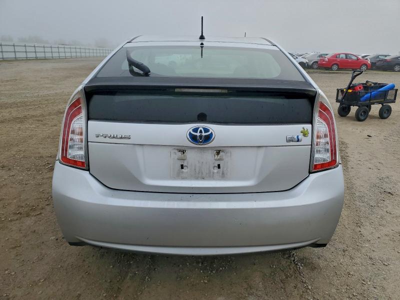 Photo 6 from auction – 2013 TOYOTA PRIUS with VIN JTDKN3DU5D5643798