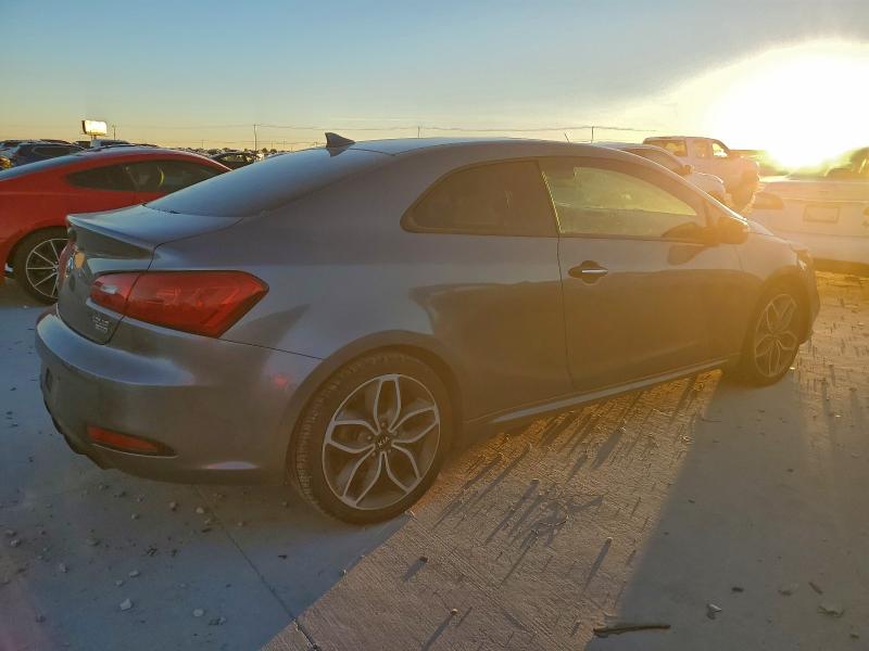 Photo 3 from auction – 2015 KIA FORTE SX with VIN KNAFZ6A38F5367183