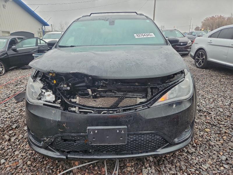 Photo 5 from auction – 2019 CHRYSLER PACIFICA T with VIN 2C4RC1FG9KR567485