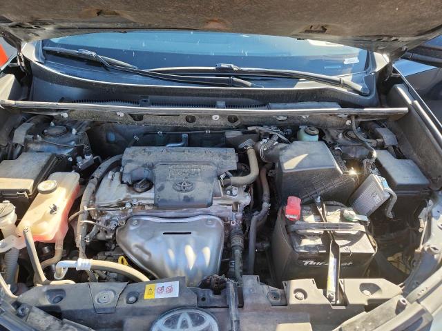 Photo 12 from auction – 2018 TOYOTA RAV4 with VIN JTMBFREVXJJ201237