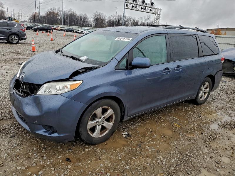 TOYOTA SIENNA LE 2013 with VIN 5TDKK3DC9DS391872 - Photo from auction