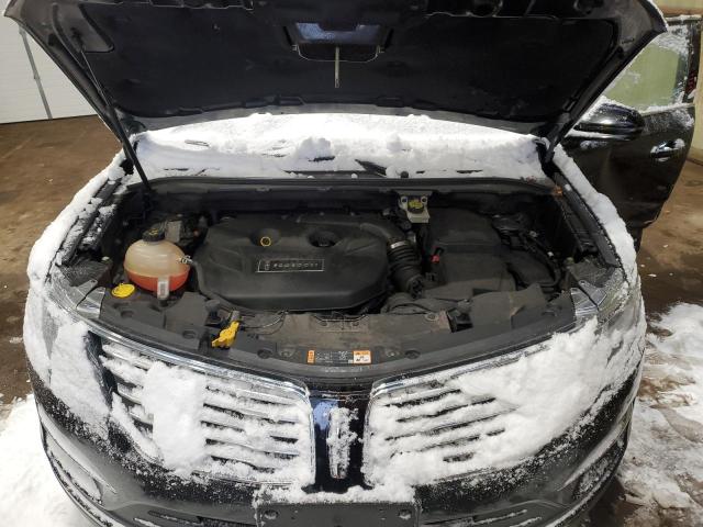 Photo 12 from auction – 2017 LINCOLN MKC RESERV with VIN 5LMCJ3D97HUL32096
