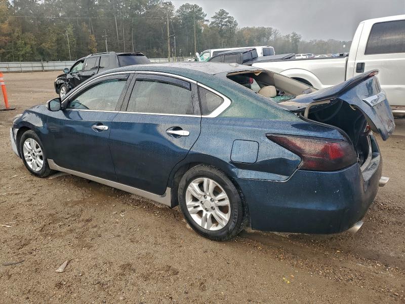Photo 2 from auction – 2013 NISSAN ALTIMA 3.5 with VIN 1N4BL3AP6DN502961
