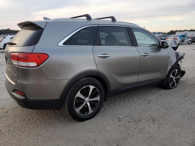 Photo 3 from auction – 2016 KIA SORENTO EX with VIN 5XYPH4A16GG035801