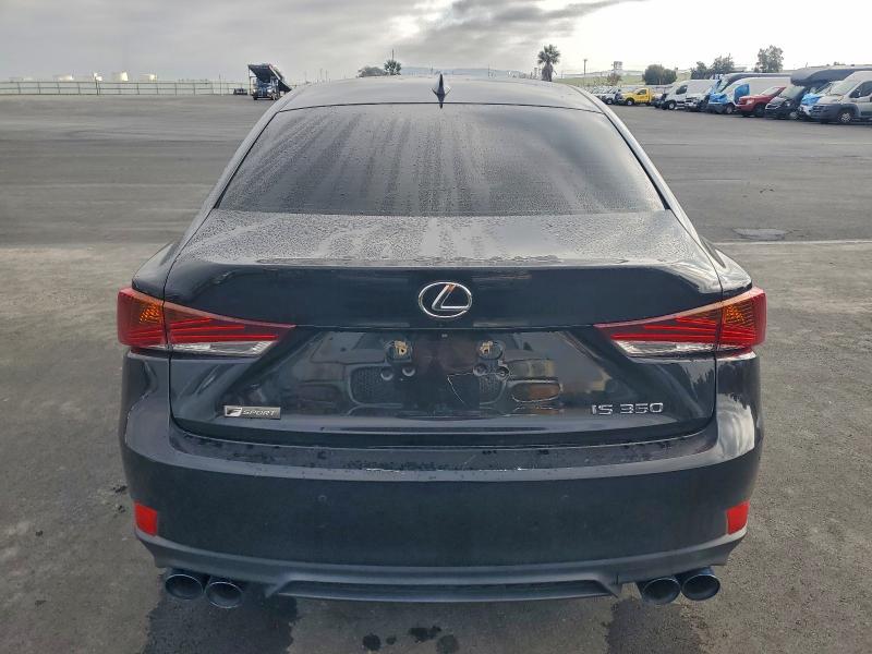 Photo 6 from auction – 2018 LEXUS IS 350 with VIN JTHBZ1D25J5032297