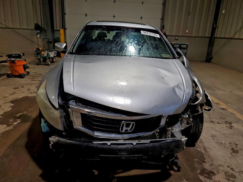 Photo 5 from auction – 2010 HONDA ACCORD EXL with VIN 1HGCP2F83AA020886