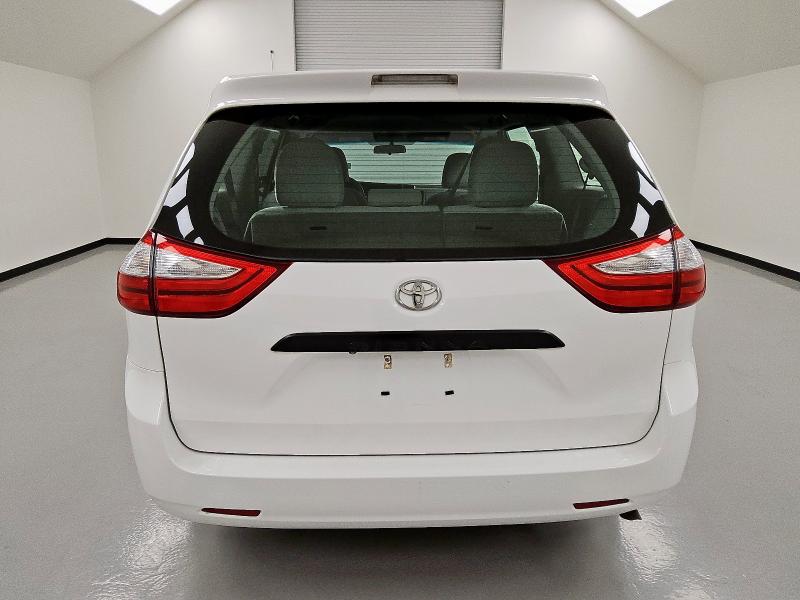 Photo 6 from auction – 2016 TOYOTA SIENNA with VIN 5TDZK3DCXGS708500