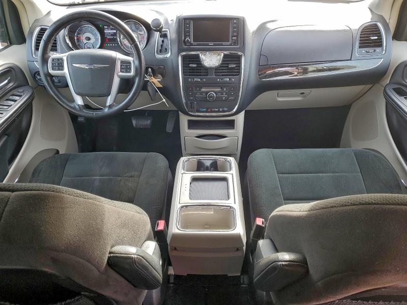 Photo 8 from auction – 2012 CHRYSLER TOWN & COU with VIN 2C4RC1BG6CR159260