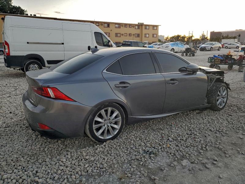 Photo 3 from auction – 2015 LEXUS IS250 with VIN JTHBF1D22F5078413