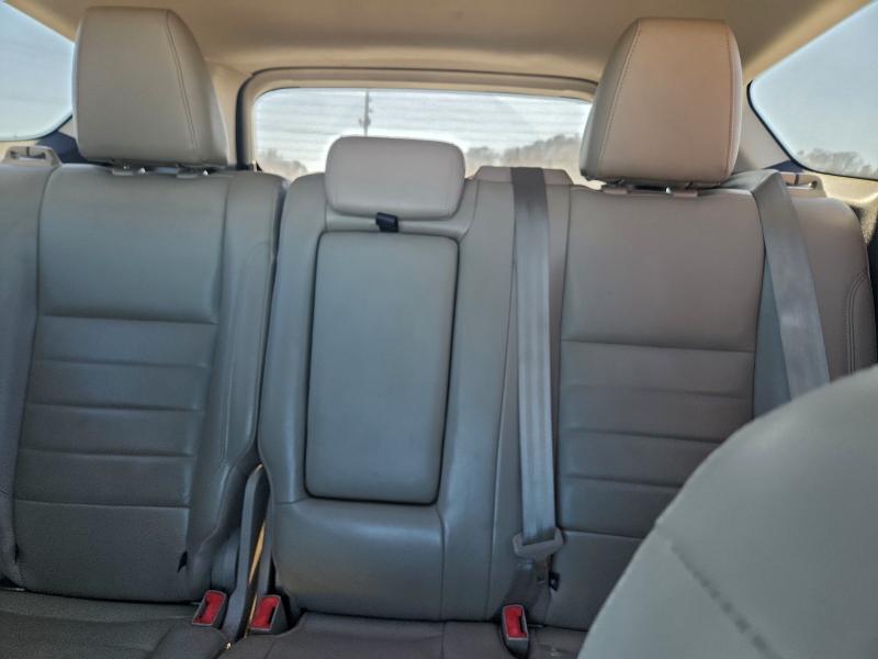 Photo 10 from auction – 2015 FORD ESCAPE TIT with VIN 1FMCU0J98FUC32373