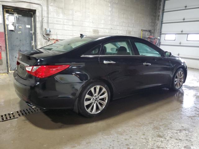 Photo 3 from auction – 2012 HYUNDAI SONATA SE with VIN 5NPEC4AC1CH332890