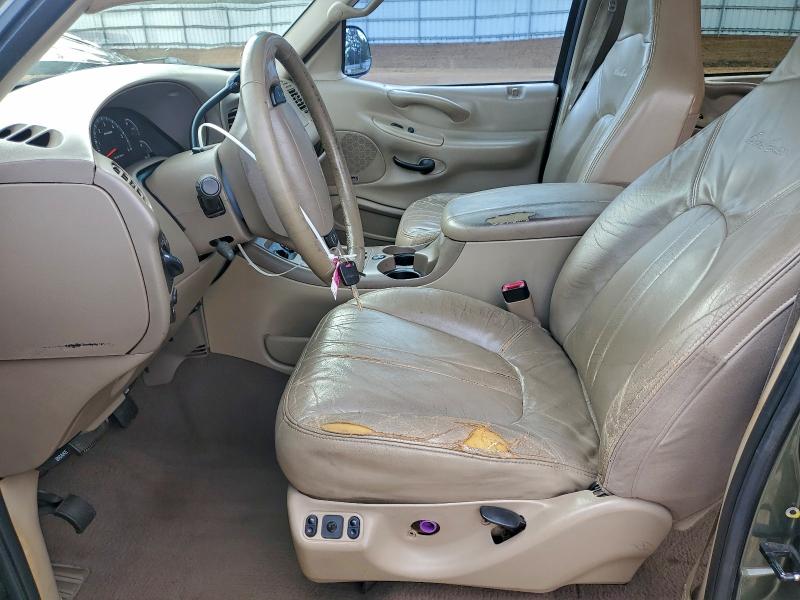 Photo 7 from auction – 2000 FORD EXPEDITION with VIN 1FMEU17L4YLB58170