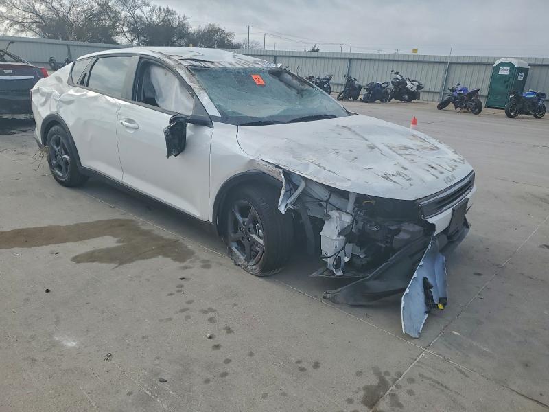 صورة رقم 4 من المزاد - 2025 KIA K4 مع VIN 3KPFT4DE7SE220647