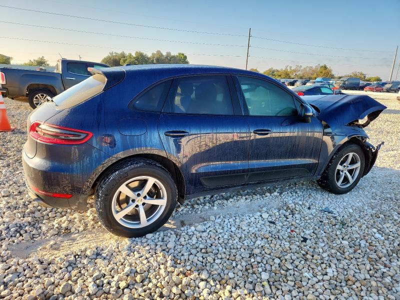 Photo 3 from auction – 2017 PORSCHE MACAN with VIN WP1AA2A5XHLB09632