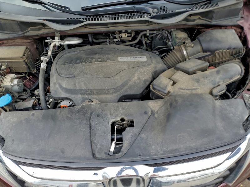 Photo 12 from auction – 2018 HONDA ODYSSEY TO with VIN 5FNRL6H81JB052557