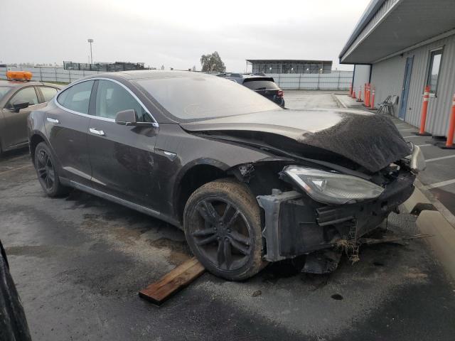Photo 4 from auction – 2013 TESLA MODEL S with VIN 5YJSA1CN7DFP25010