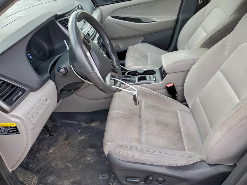 Photo 7 from auction – 2017 HYUNDAI TUCSON LIM with VIN KM8J3CA21HU404552
