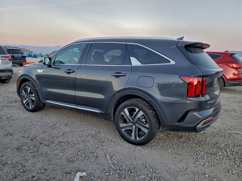 Photo 2 from auction – 2023 KIA SORENTO EX with VIN KNDRHDLG0P5158044