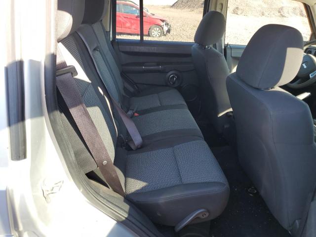 Photo 10 from auction – 2010 JEEP COMMANDER with VIN 1J4RH4GK1AC103940