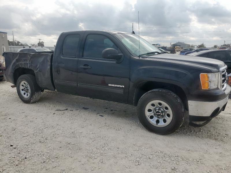 Photo 4 from auction – 2013 GMC SIERRA with VIN 1GTR1UEA2DZ135124