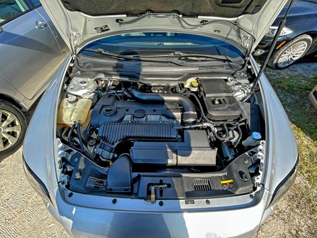 Photo 7 from auction – 2008 VOLVO C70 T5 with VIN YV1MC67268J047908