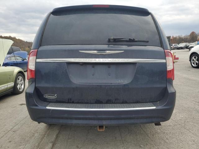 Photo 6 from auction – 2016 CHRYSLER TOWN & COU with VIN 2C4RC1BG6GR120884