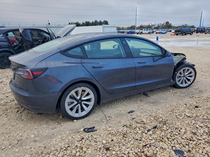 Photo 3 from auction – 2022 TESLA MODEL 3 with VIN 5YJ3E1EA2NF187823