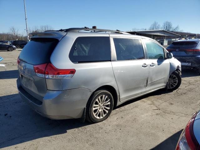 Photo 3 from auction – 2013 TOYOTA SIENNA XLE with VIN 5TDYK3DC2DS341678