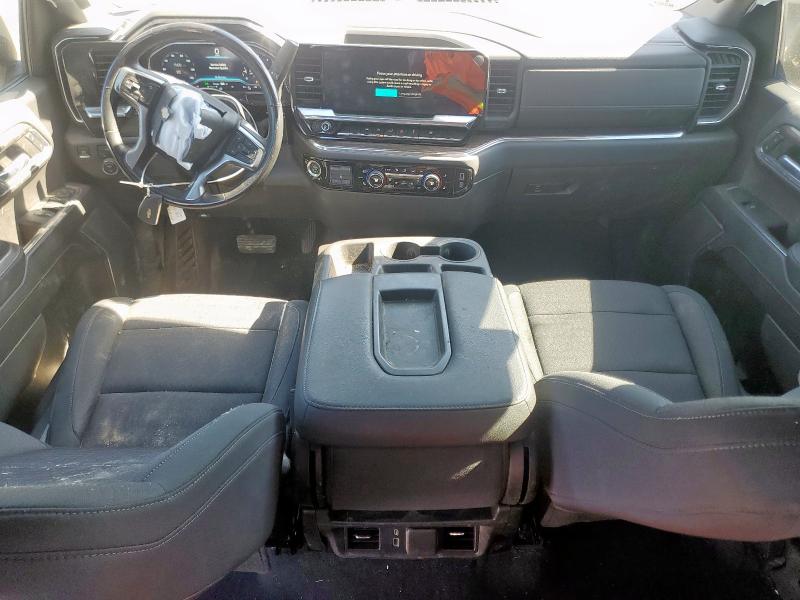 Photo 8 from auction – 2023 CHEVROLET SILVERADO with VIN 3GCPDDEK9PG243980