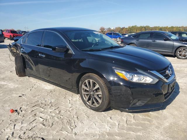 Photo 4 from auction – 2017 NISSAN ALTIMA 2.5 with VIN 1N4AL3AP7HC156125