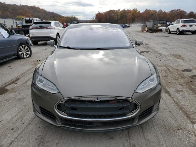 Photo 5 from auction – 2015 TESLA MODEL S 70 with VIN 5YJSA1S29FF094996