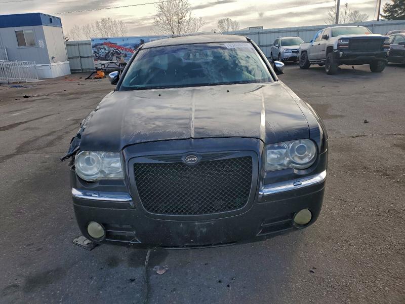 Photo 5 from auction – 2005 CHRYSLER 300C with VIN 2C3AA63H65H522757
