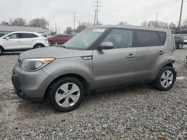 KIA SOUL 2015 with VIN KNDJN2A28F7137513 - Photo from auction