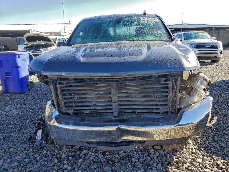 Photo 5 from auction – 2019 CHEVROLET SILVERADO with VIN 1GCUYDED9KZ340369