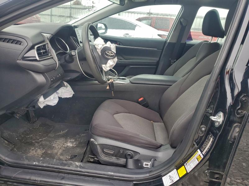 Photo 7 from auction – 2022 TOYOTA CAMRY LE with VIN 4T1C11AK0NU638017
