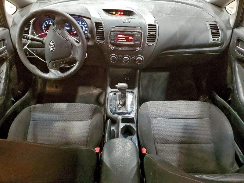Photo 8 from auction – 2017 KIA FORTE LX with VIN 3KPFK4A75HE160580