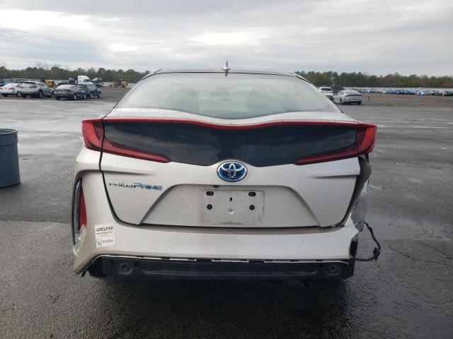 Photo 6 from auction – 2018 TOYOTA PRIUS PRIM with VIN JTDKARFP3J3088153
