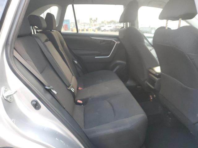 Photo 11 from auction – 2019 TOYOTA RAV4 LE with VIN 2T3K1RFV4KC012908
