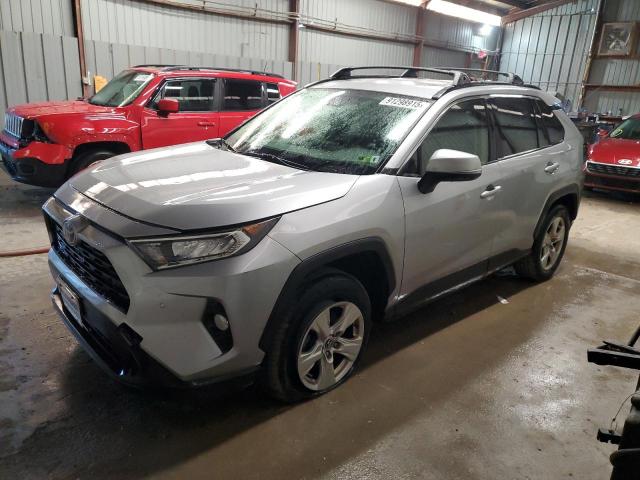 TOYOTA RAV4 XLE 2019 with VIN JTMP1RFV9KD509311 - Photo from auction